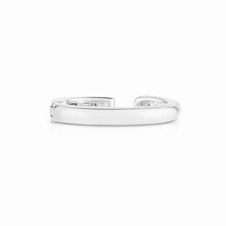 About: This cuff earring is crafted in 14K gold with a smooth, rounded silhouette that feels clean and sculptural. It makes an impact while still feeling minimal and easy to wear.

Metal:&nbsp;18K Solid Gold&nbsp;


Available in 18K Yellow Gold, and 18K White Gold

Width:&nbsp;2.3 mm&nbsp;

Length:&nbsp;12.7 mm

Closure:&nbsp;Latch Closure