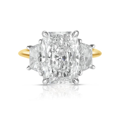 2.50 Carat Radiant Cut Diamond Engagement Ring