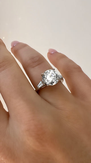 3.50 Carat Round Cut Diamond Engagement Ring