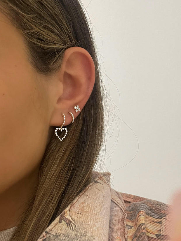 Graduated Diamond Single Prong Heart Earrings