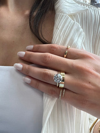 4.00 Carat Round Cut Diamond Engagement Ring