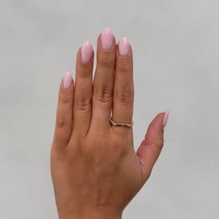 Pavé Diamond Curved Contour Band