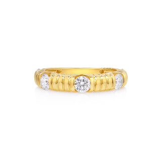 Round Lab Diamond Fluted Ring