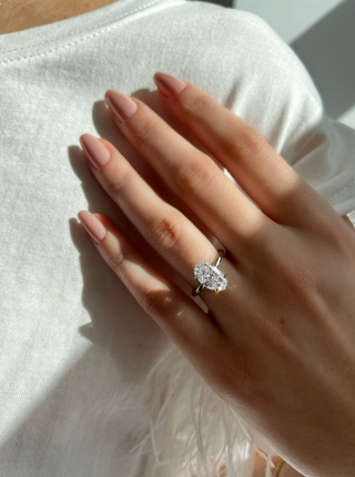 2.50 Carat Oval Cut Diamond Engagement Ring