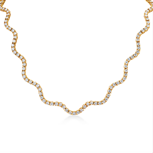 Wavy Diamond Tennis Necklace