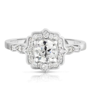 0.81 Carat Round Cut Diamond Engagement Ring