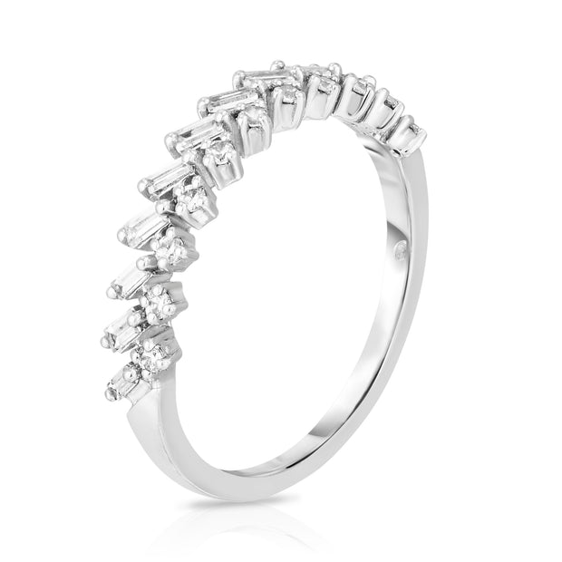 Baguette and Round Diamond Crown Ring